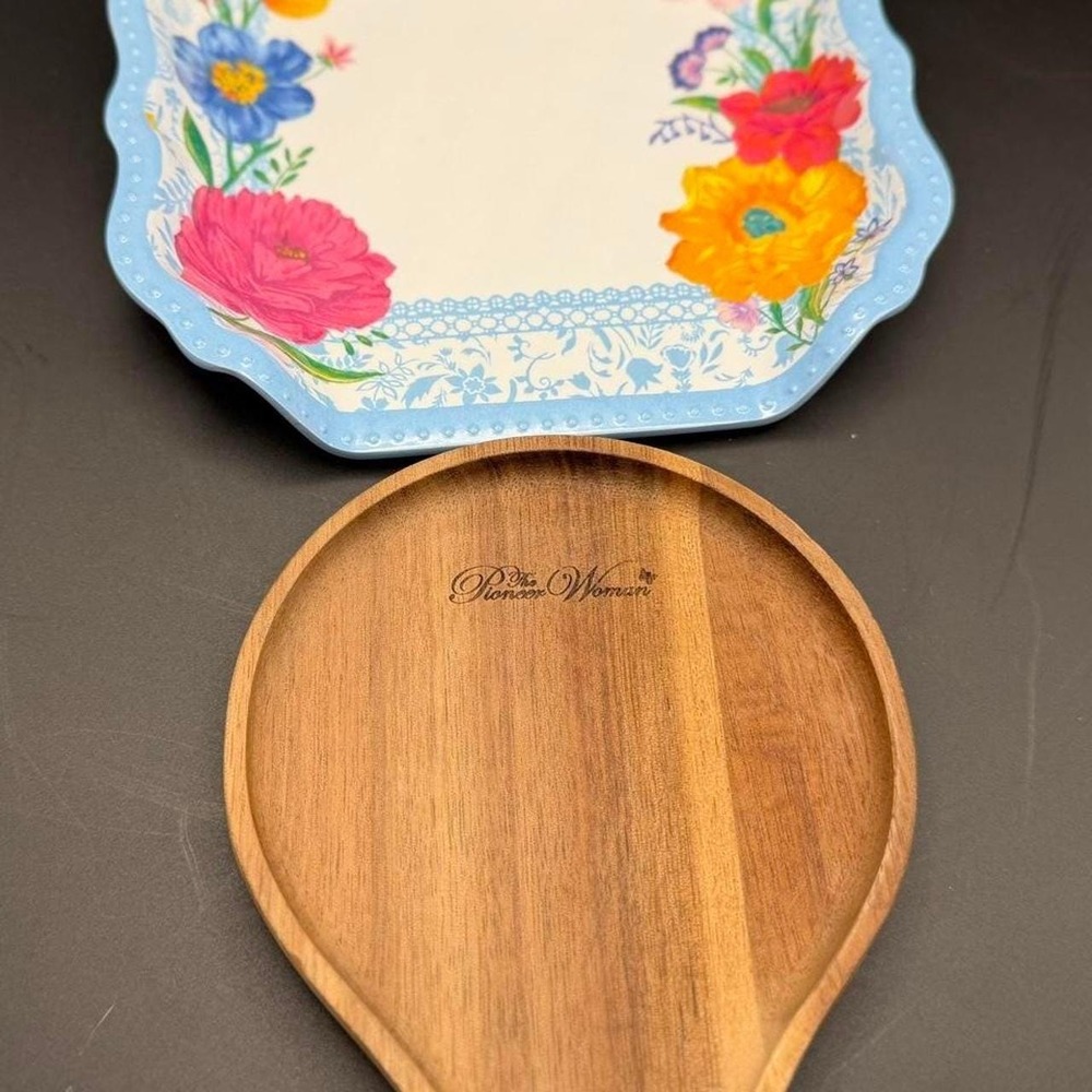 pioneer woman spoon rests, acacia wood and floral pattern